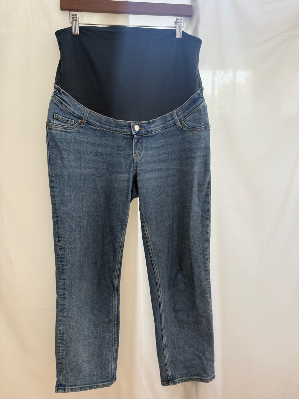 Maternity Straight-Leg Jeans with Black Over the Belly Panel